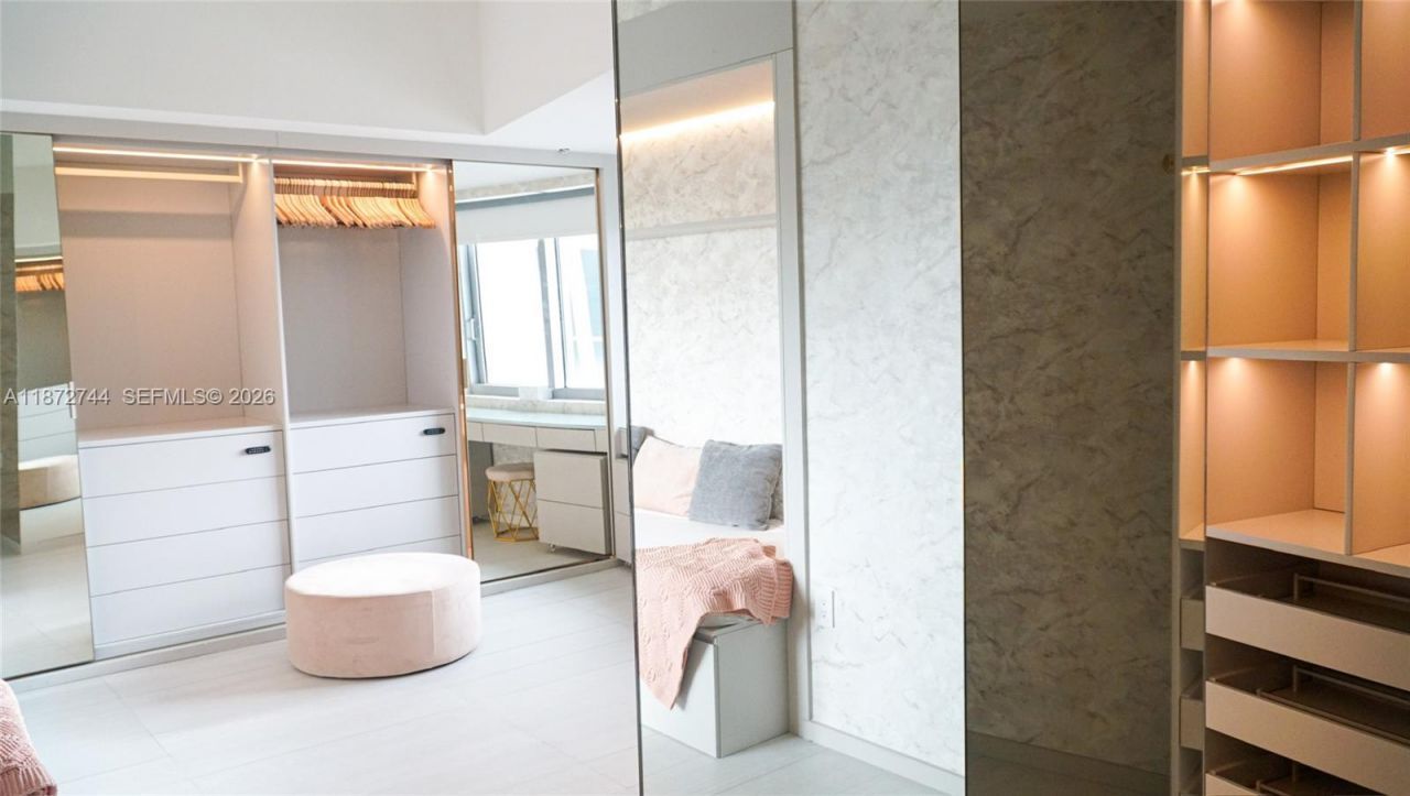 1100 Biscayne Blvd, Unit 6303, Miami, FL 33132 Photo