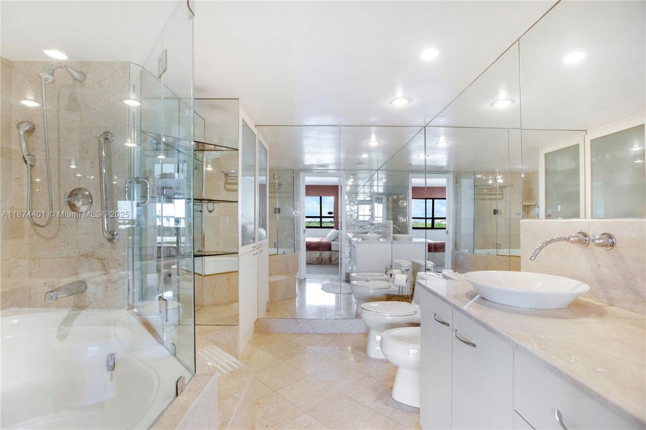 3 Grove Isle Dr, Unit C1108, Miami, FL 33133 Photo