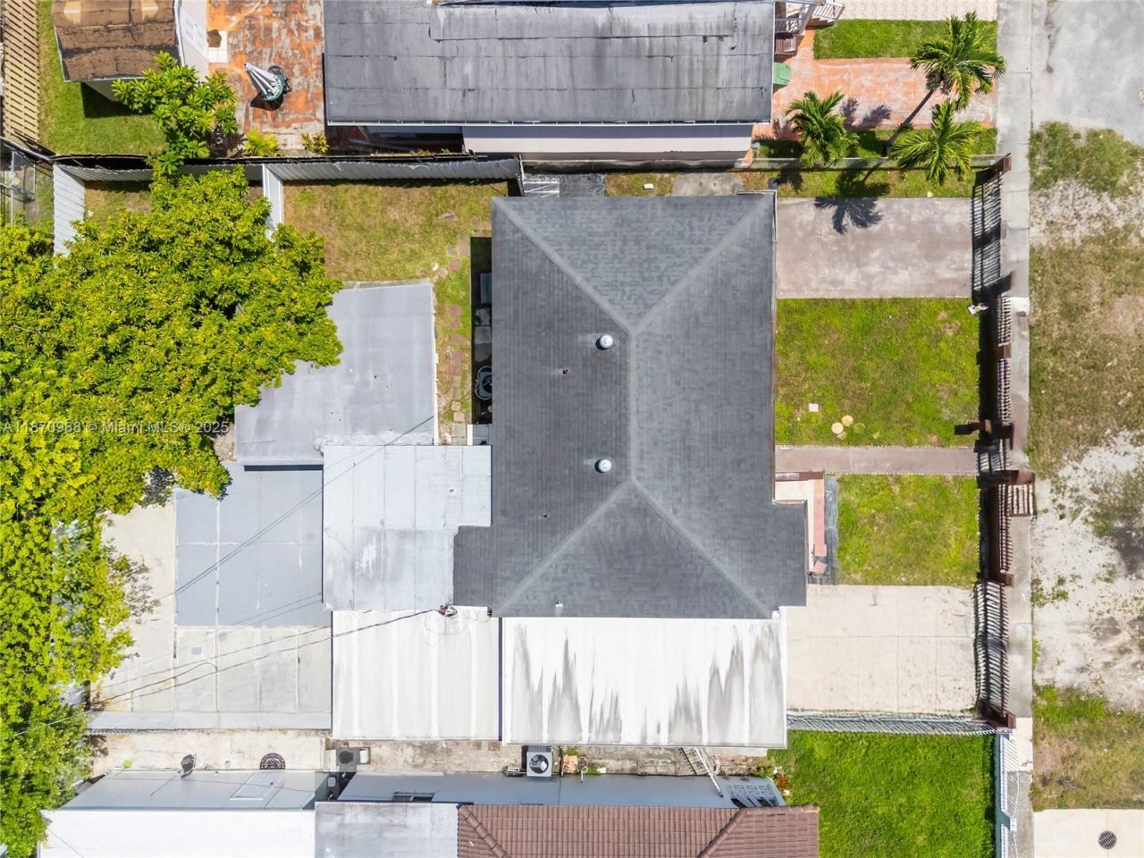 171 W 64th St, Hialeah, FL 33012 Photo