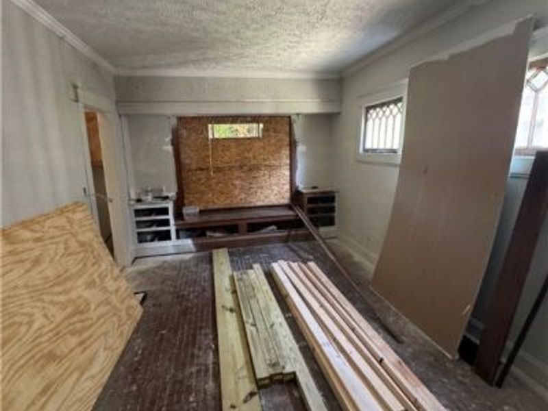 512 Eddy Road, Cleveland, OH 44108 Photo 12