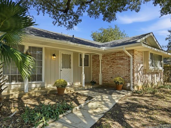 3011 SIR PHILLIP DR, San Antonio, TX 78209