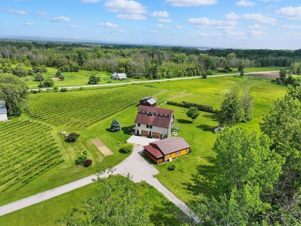 85 Shrine Road, Isle La Motte, VT 05463