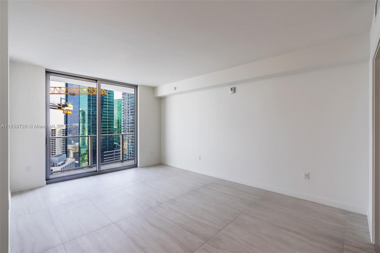 77 SE 5th St, Unit 2410, Miami, FL 33131 Photo