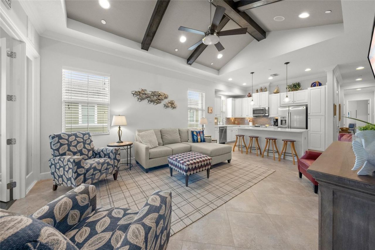 340 Sapphire Lake Drive, Unit 201, Bradenton, FL 34209 Photo