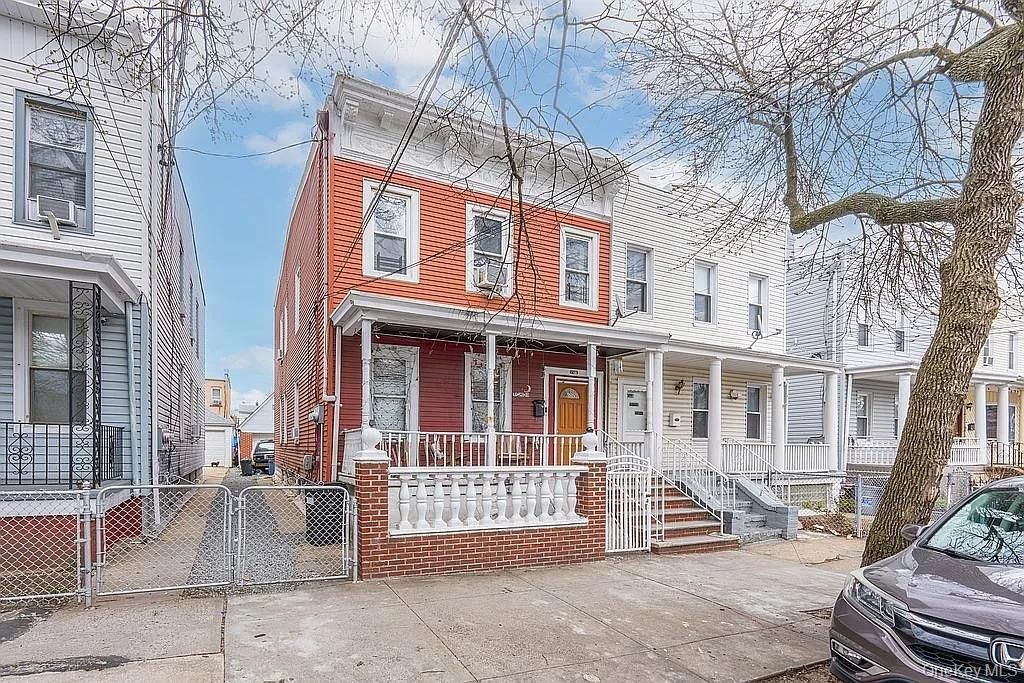 97-29 88th Street Street, Ozone Park, NY 11416 Main Photo