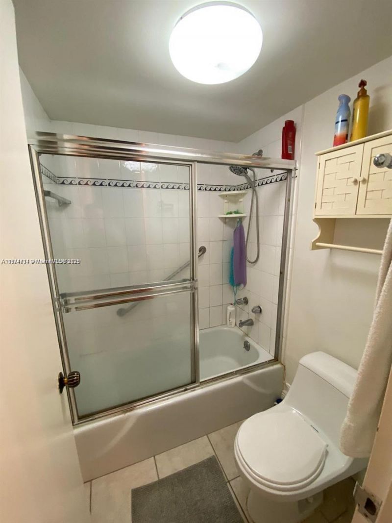 2030 S Ocean Dr, Unit 617, Hallandale Beach, FL 33009 Photo