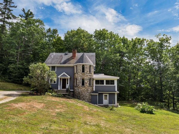 15 Lois Lane, Sweden, ME 04040