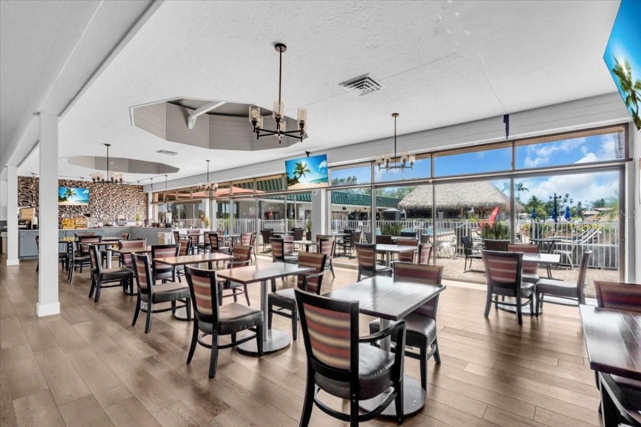 7150 N Tamiami Trail, Unit S615, Sarasota, FL 34243 Photo