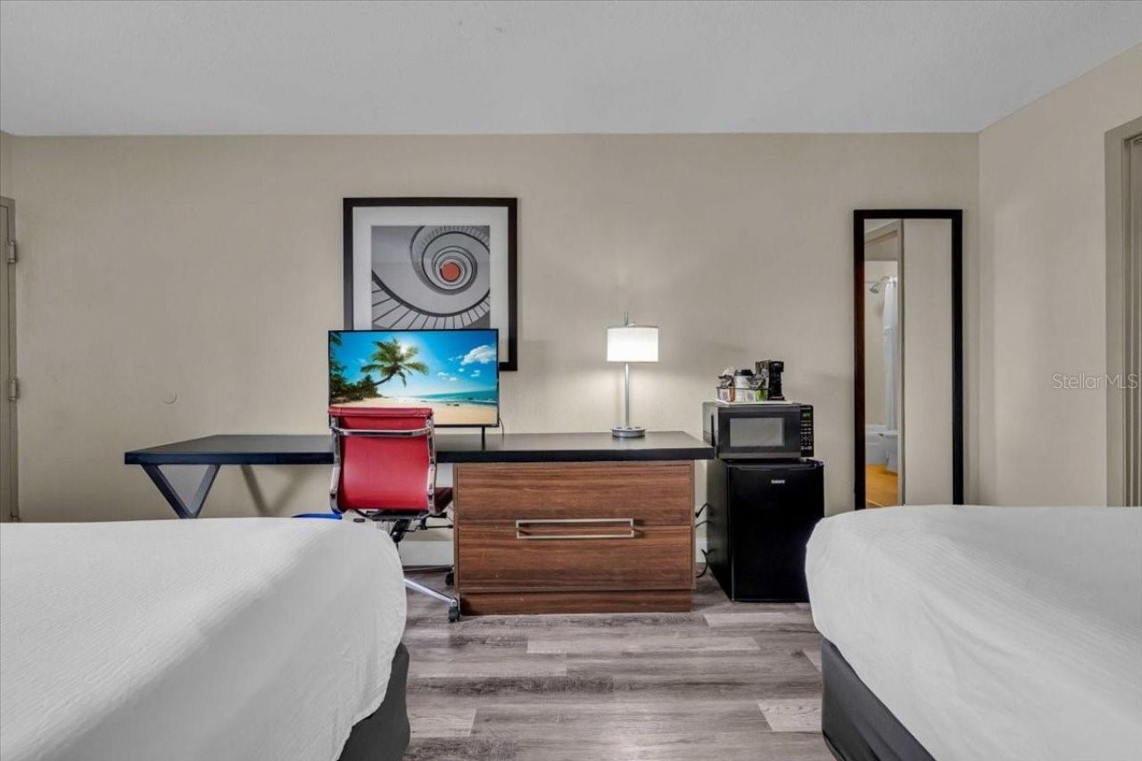 7150 N Tamiami Trail, Unit S615, Sarasota, FL 34243 Photo