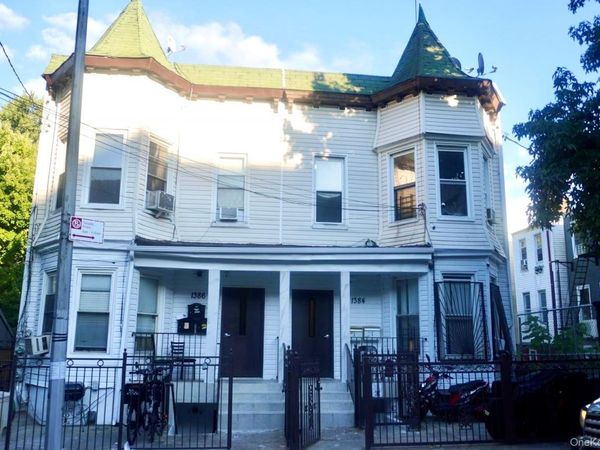1386 Clinton Avenue, Bronx, NY 10456