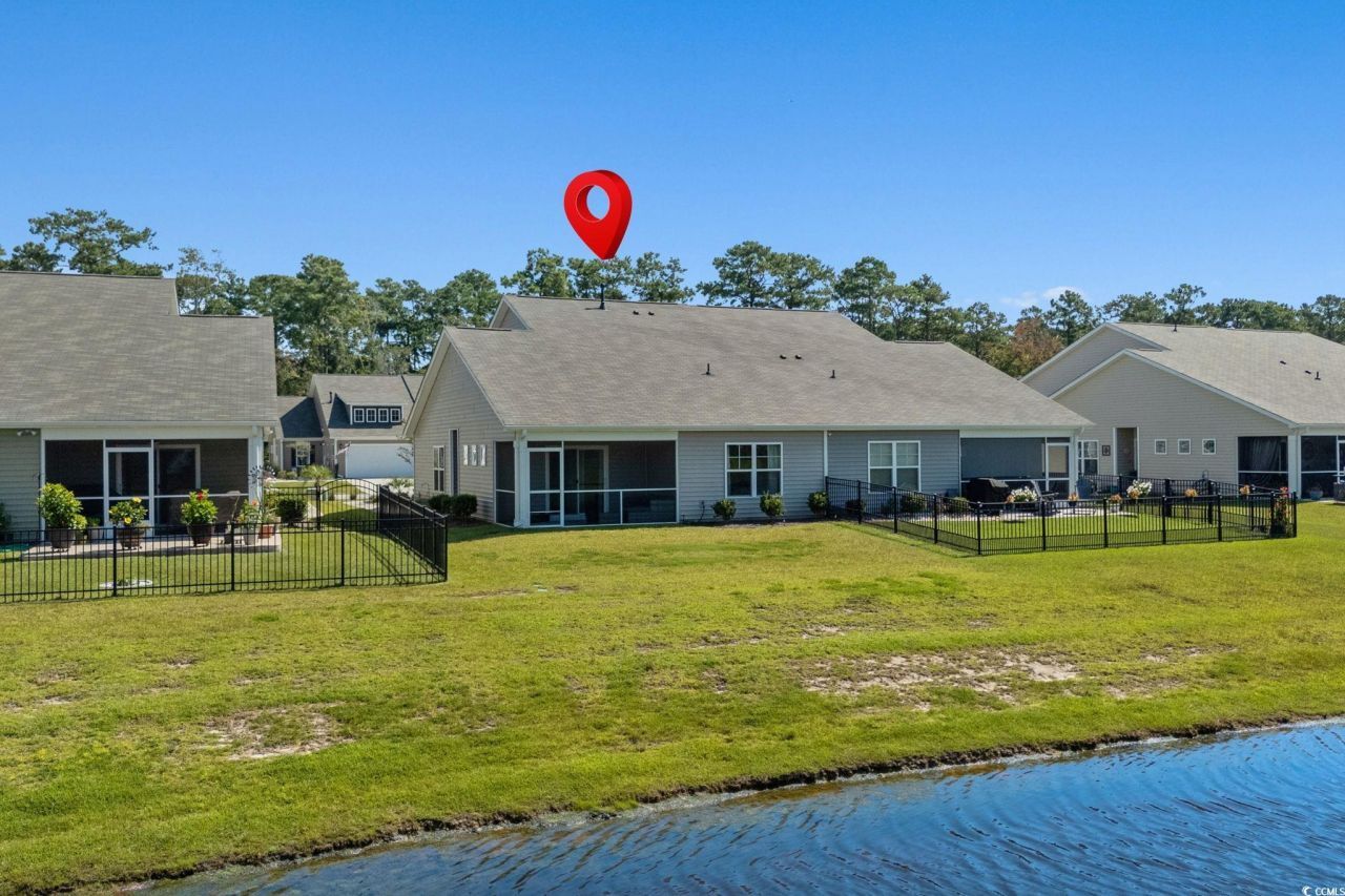 1551 Jardine Loop Photo 4