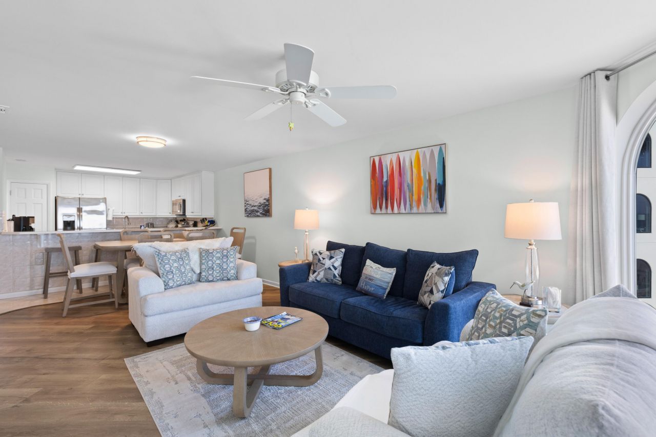 9002 Palmetto Drive Photo 8