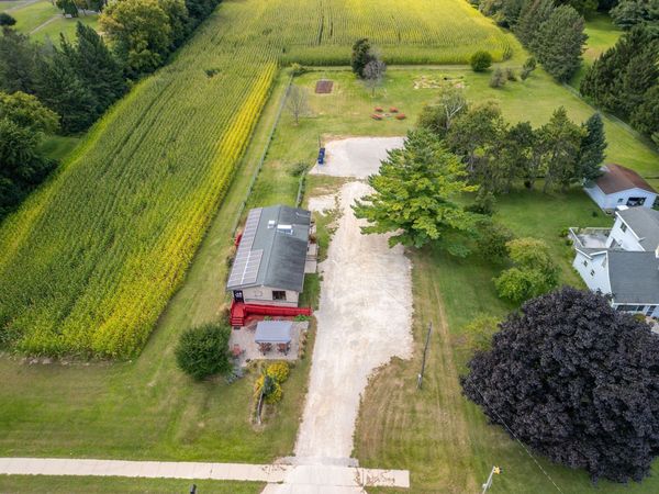 1003 N Monroe St, Waterloo, WI 53594