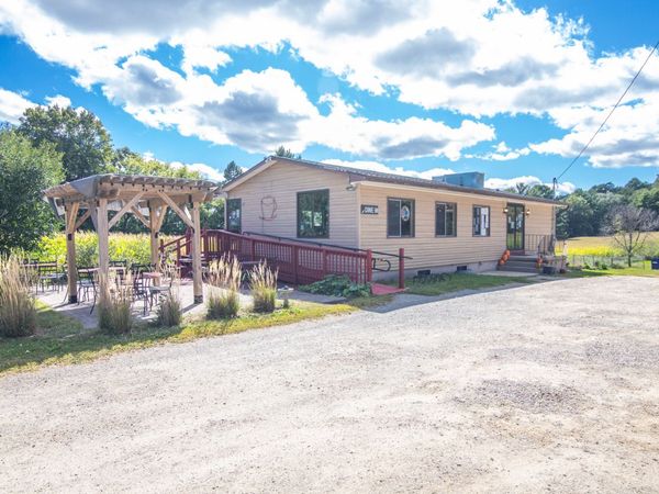 1003 N Monroe St, Waterloo, WI 53594