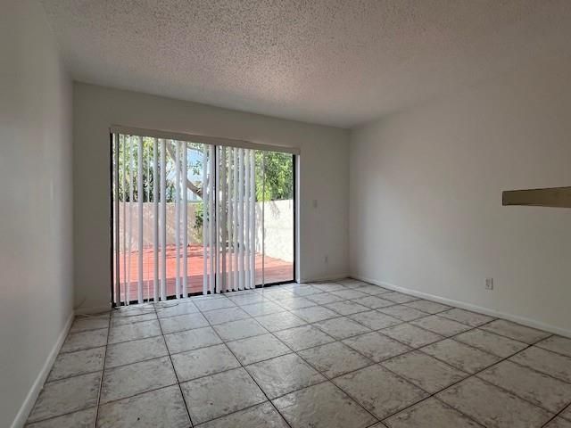 2609 N 40th Avenue, Unit A-5, Hollywood, FL 33021 Photo