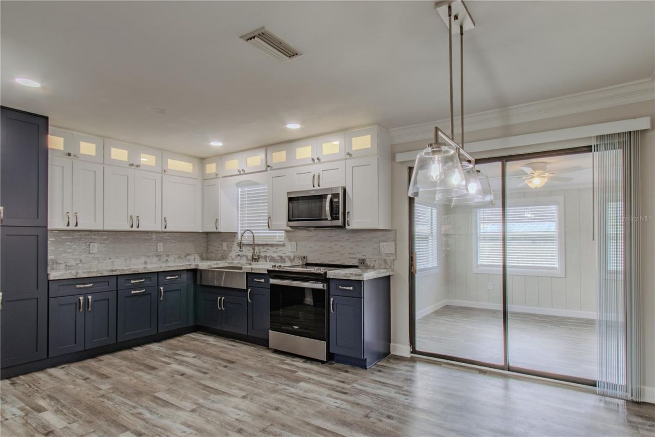 24024 Deer Road, Astor, FL 32102 Photo