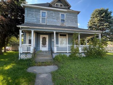 304 S Broadway, Alden, MN 56009