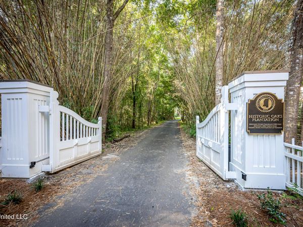 Lot 2 Pointe Aux Chenes, Ocean Springs, MS 39564