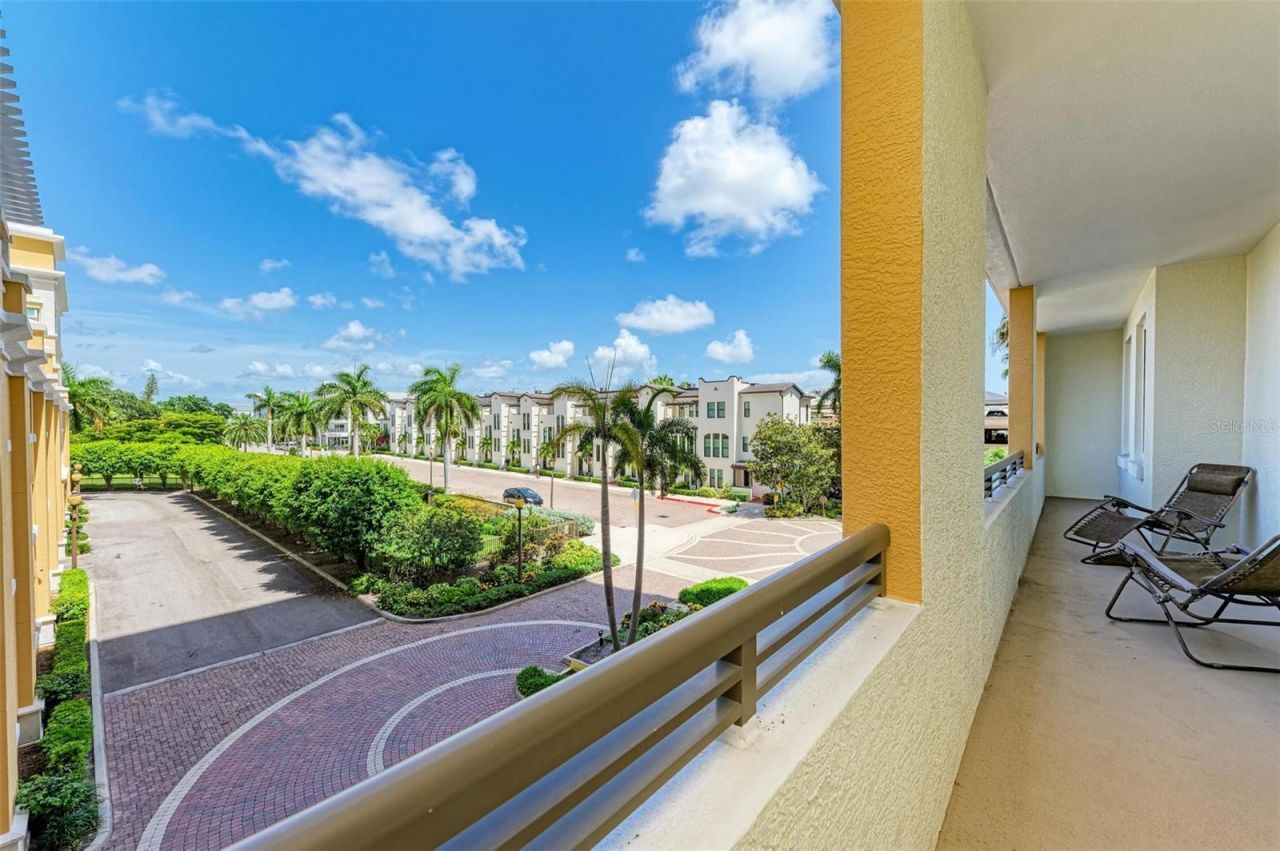 800 N Tamiami Trail, Unit 212, Sarasota, FL 34236 Photo