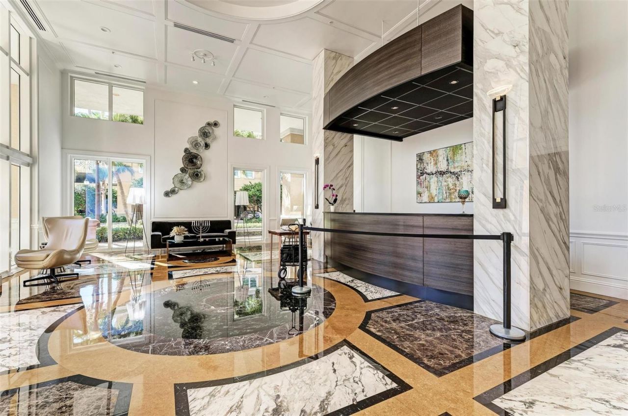 800 N Tamiami Trail, Unit 212, Sarasota, FL 34236 Photo