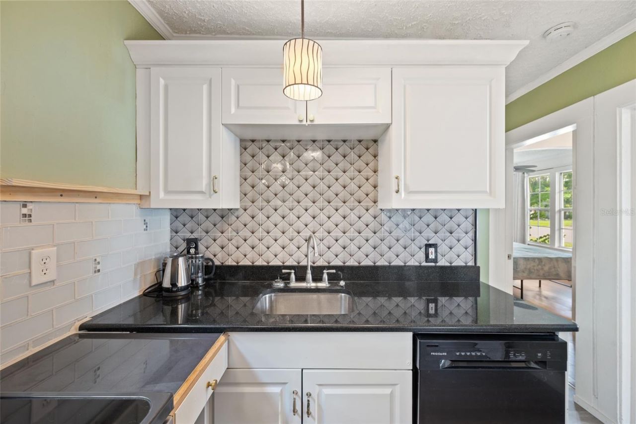 5300 7th Avenue N, Saint Petersburg, FL 33710 Photo