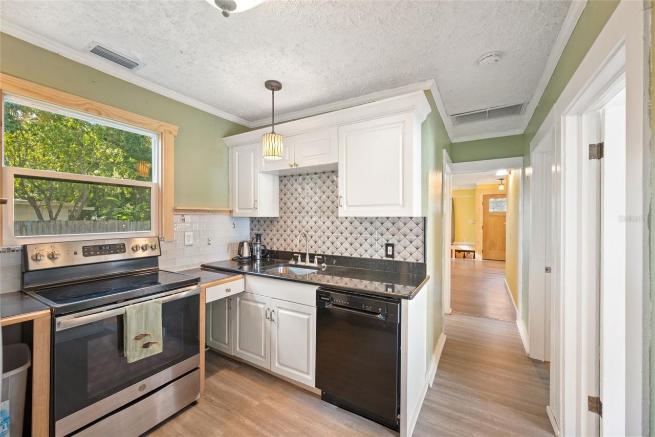 5300 7th Avenue N, Saint Petersburg, FL 33710 Photo