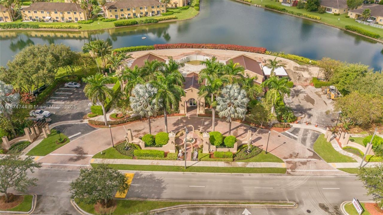 1490 NE 33rd Ave, Unit 107-13, Homestead, FL 33033 Photo