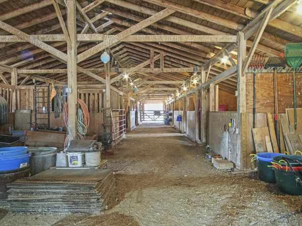 2231 W Highway, Thayer, MO 65791