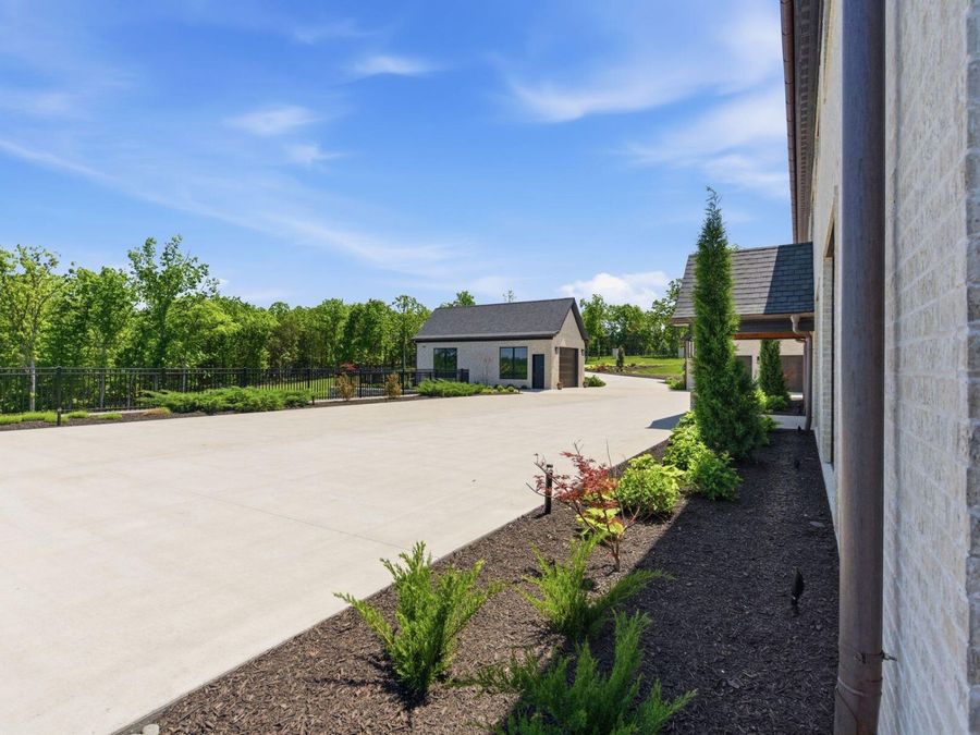Property Image 46
