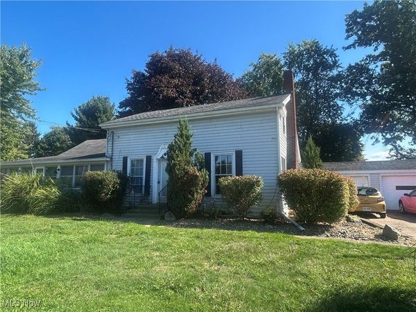 1145 Lake Road, Conneaut, OH 44030