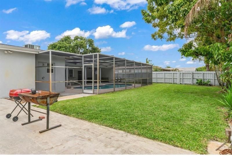 4811 Hayes Street, Hollywood, FL 33021 Photo