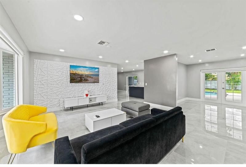 4811 Hayes Street, Hollywood, FL 33021 Photo