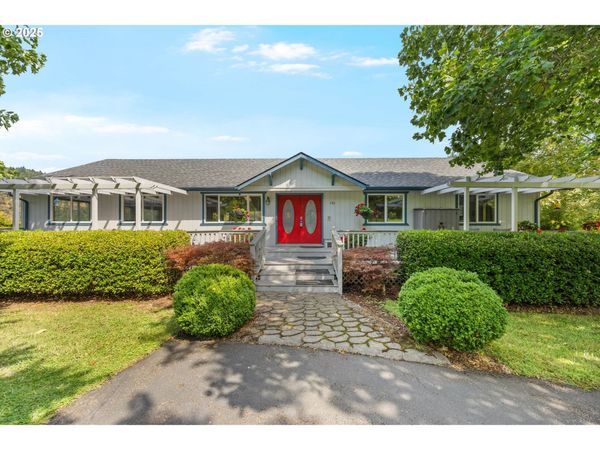 150 RIVERWOOD LN, Oakland, OR 97462