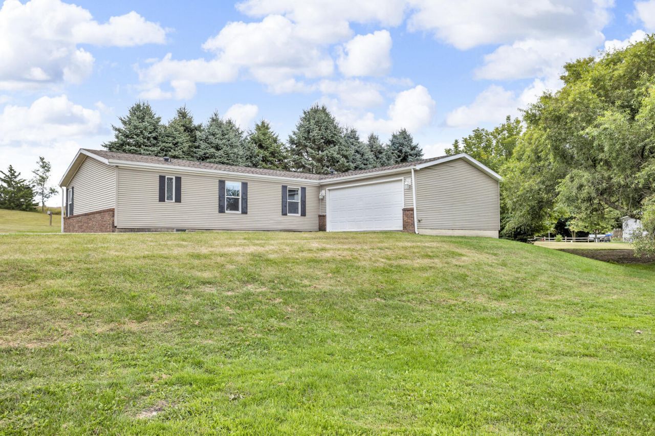 783 Arthur Drive, Grass Lake, MI 49240 Main Photo