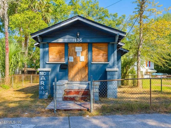 135 W 23rd Street W, Jacksonville, FL 32206