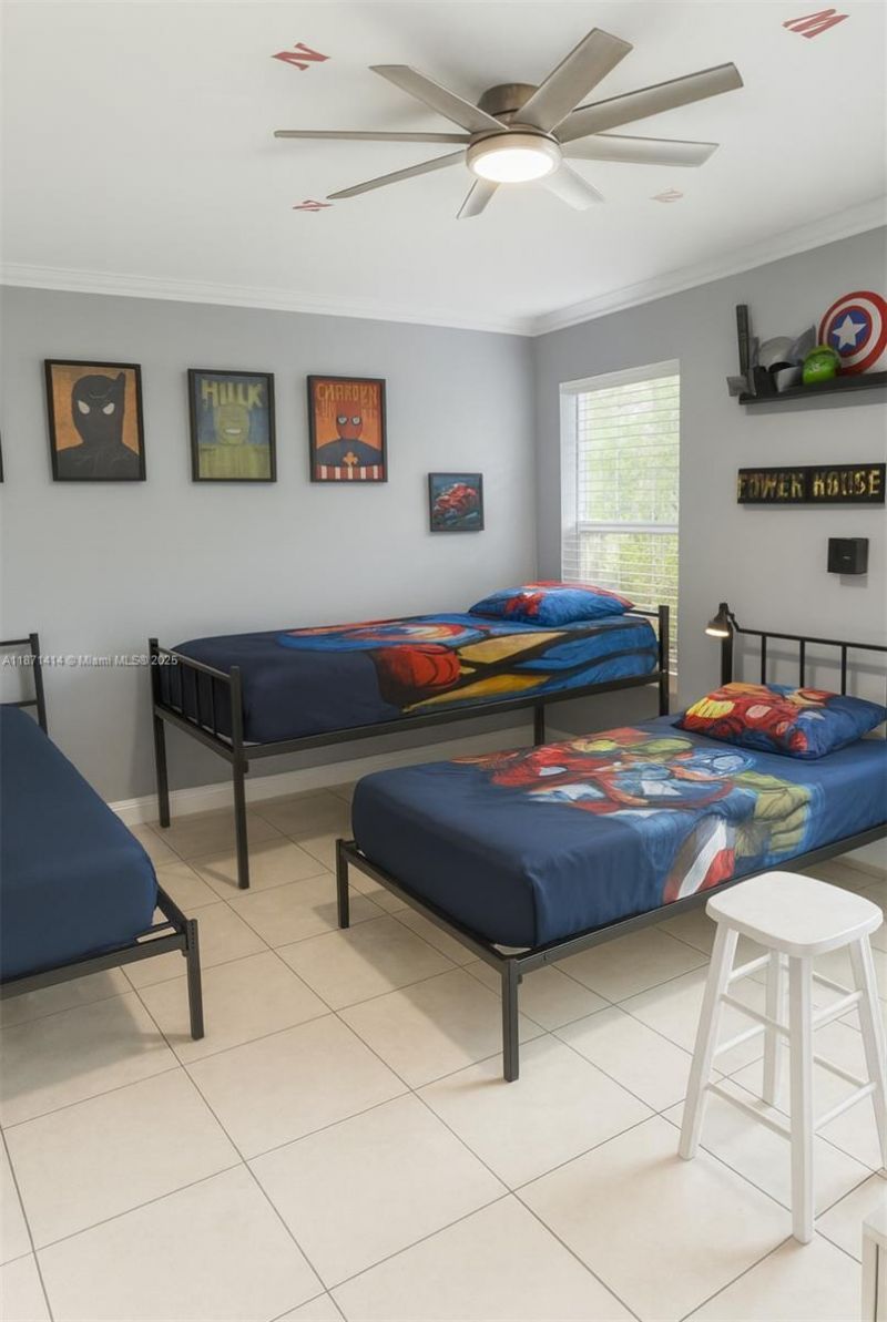 375 E Okeechobee Rd, Hialeah, FL 33010 Photo