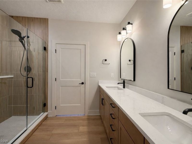 421 Bordeaux Boulevard, Broadview Heights, OH 44147 Photo 14