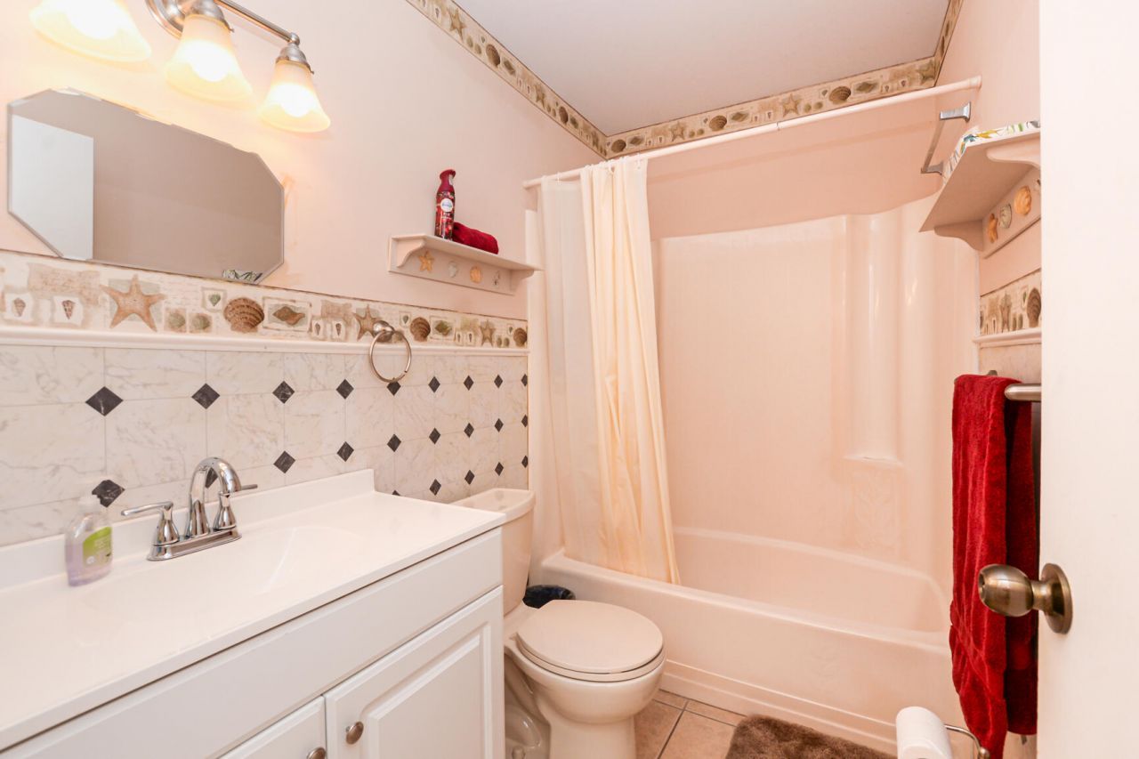 3914 NW Cinnamon Tree Circle, Jensen Beach, FL 34957 Photo