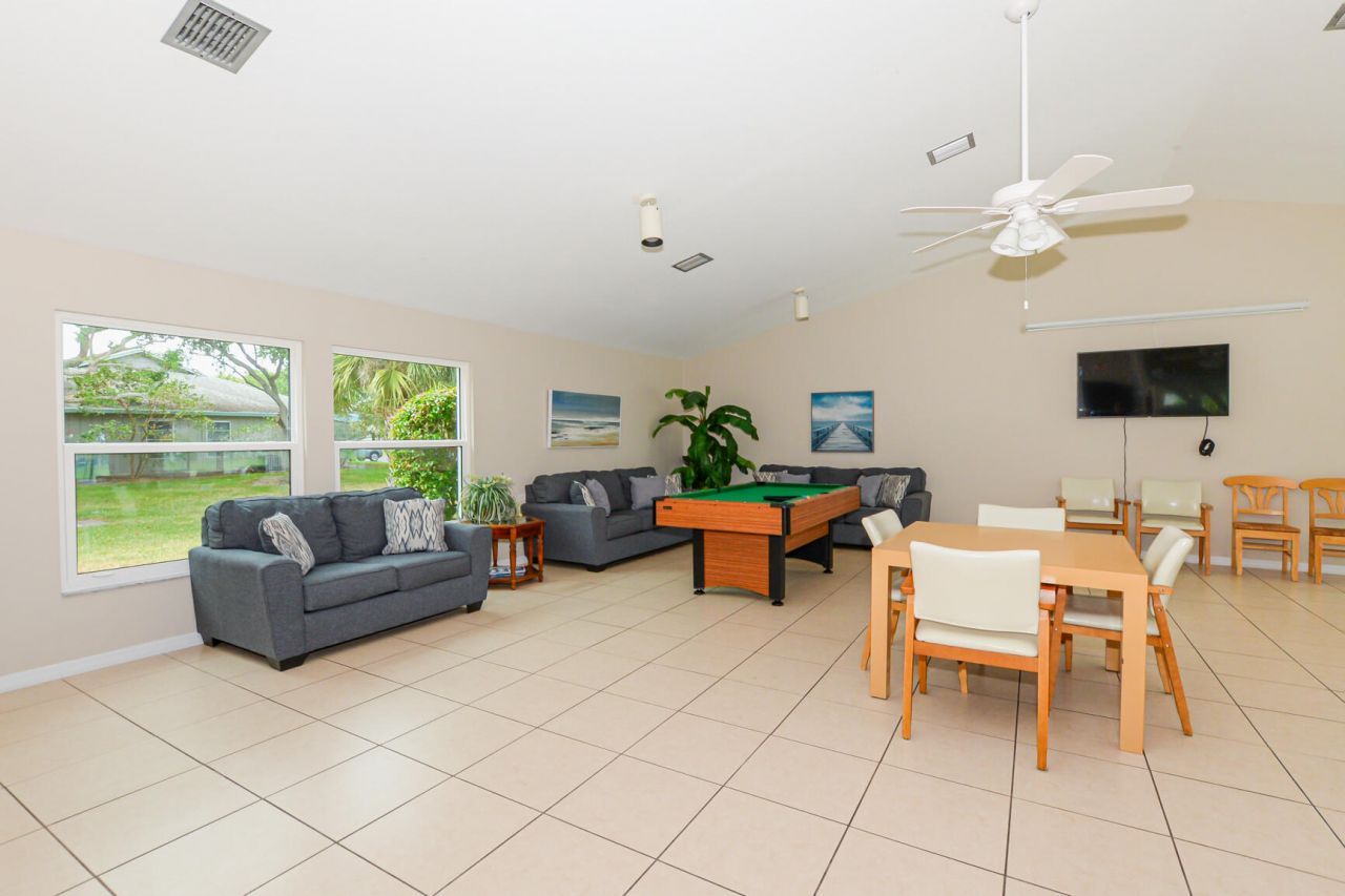 3914 NW Cinnamon Tree Circle, Jensen Beach, FL 34957 Photo