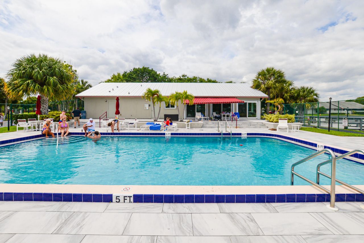 3914 NW Cinnamon Tree Circle, Jensen Beach, FL 34957 Photo