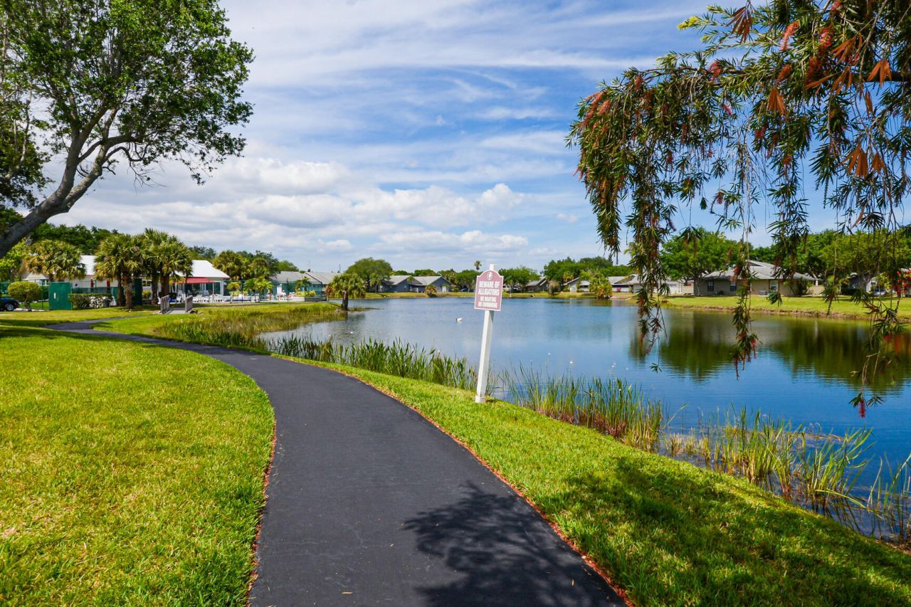 3914 NW Cinnamon Tree Circle, Jensen Beach, FL 34957 Photo