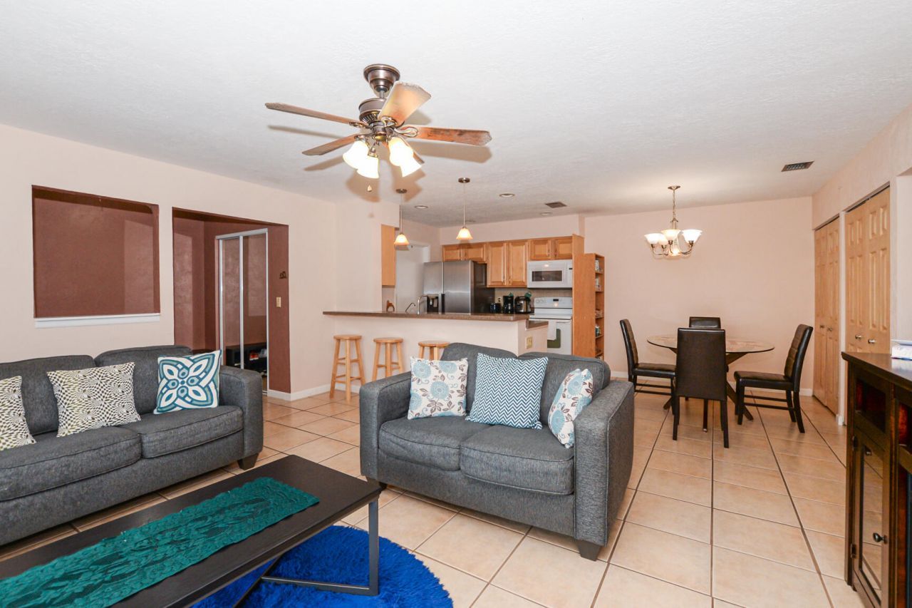 3914 NW Cinnamon Tree Circle, Jensen Beach, FL 34957 Photo
