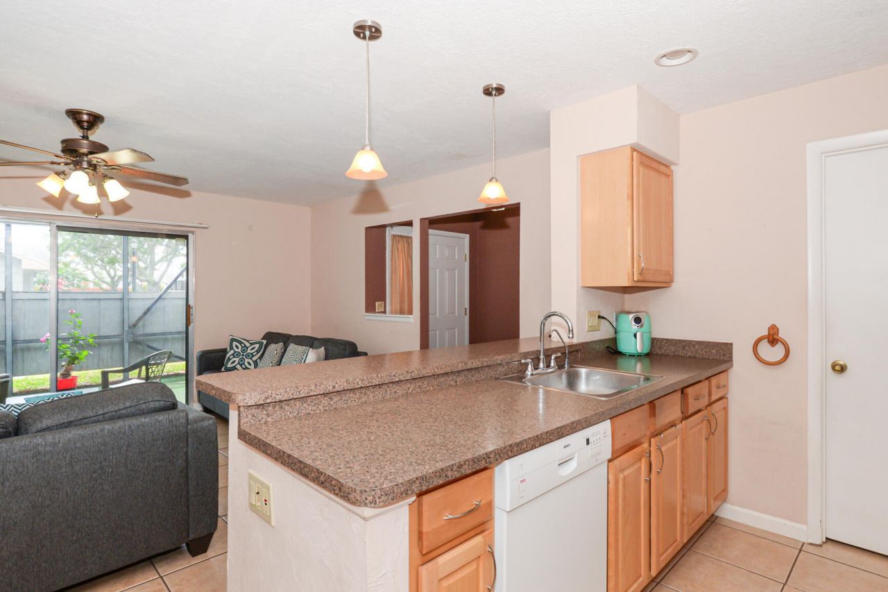 3914 NW Cinnamon Tree Circle, Jensen Beach, FL 34957 Photo