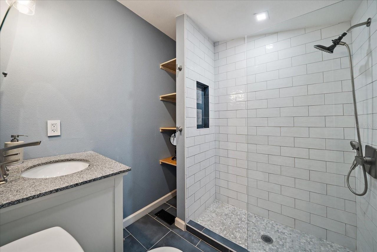 3333 26th Avenue E, Unit 1004, Bradenton, FL 34208 Photo