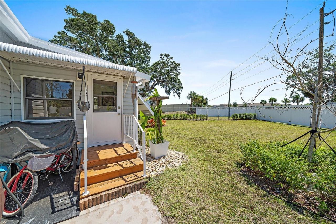 3333 26th Avenue E, Unit 1004, Bradenton, FL 34208 Photo