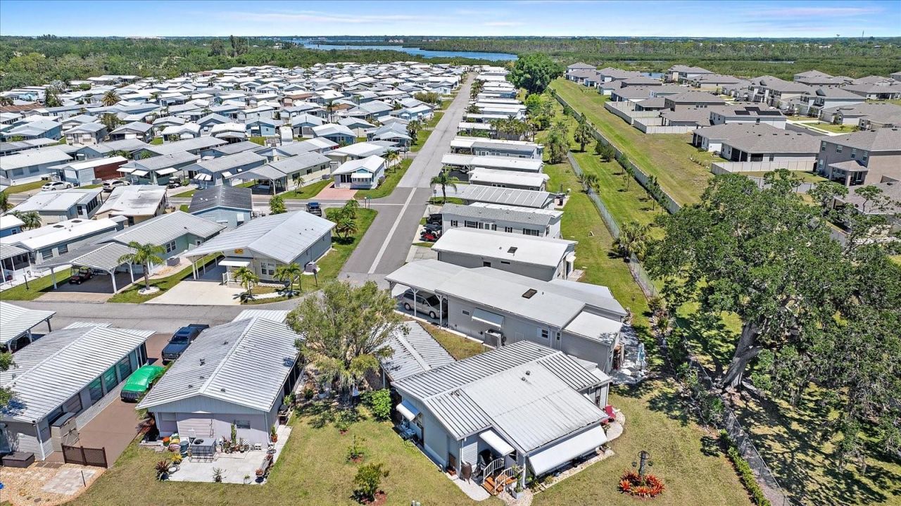 3333 26th Avenue E, Unit 1004, Bradenton, FL 34208 Photo