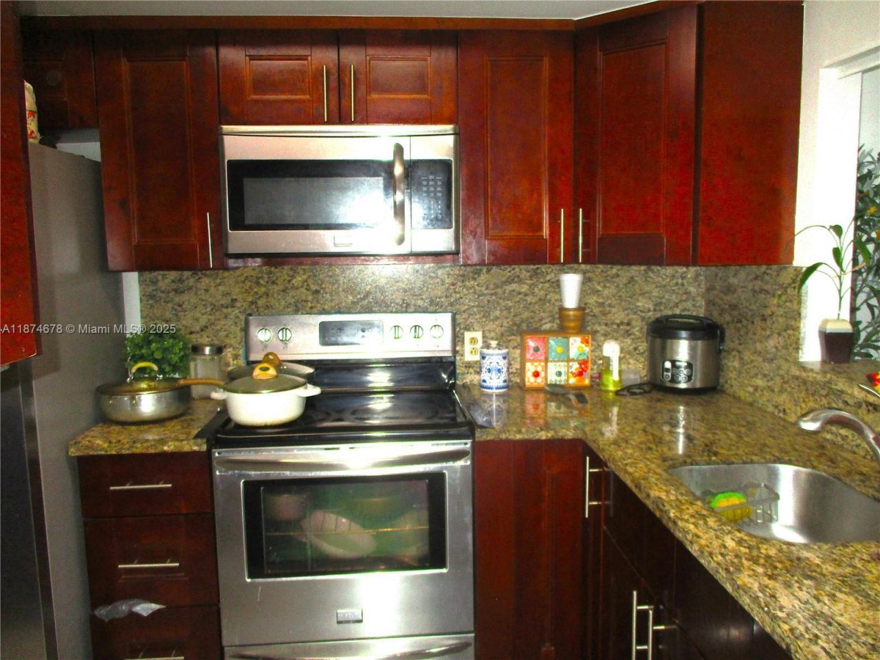 2831 Pierce St, Unit 205, Hollywood, FL 33020 Photo