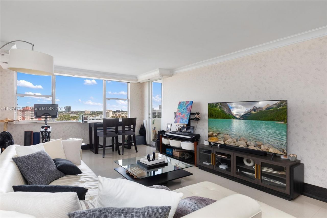 3180 S Ocean Dr, Unit 1517, Hallandale Beach, FL 33009 Photo