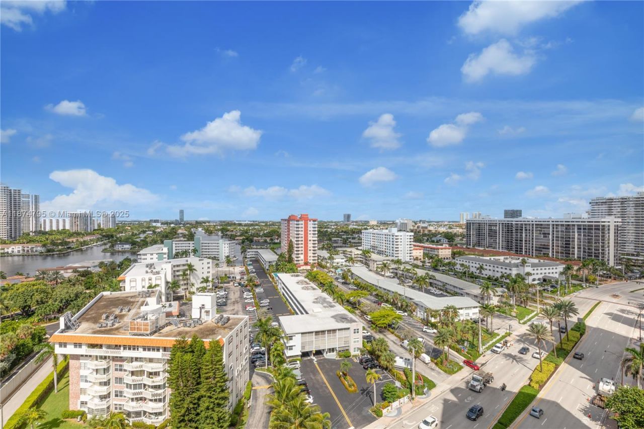 3180 S Ocean Dr, Unit 1517, Hallandale Beach, FL 33009 Photo