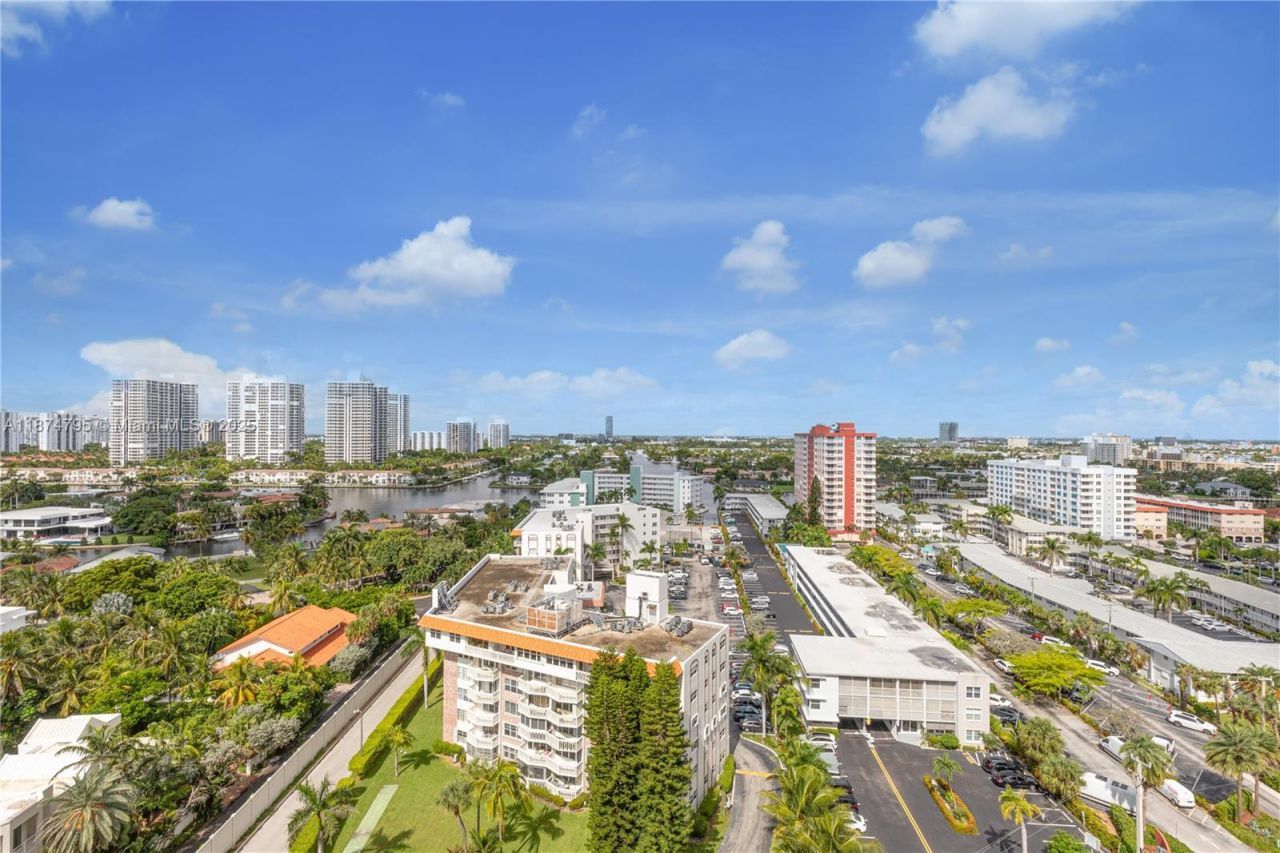 3180 S Ocean Dr, Unit 1517, Hallandale Beach, FL 33009 Photo